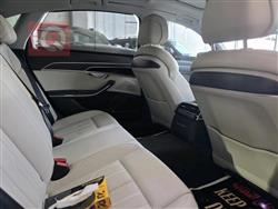 اودي A8